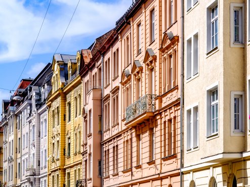 Offenbach – Altbauzeile mit gründerzeitlichen Fassaden